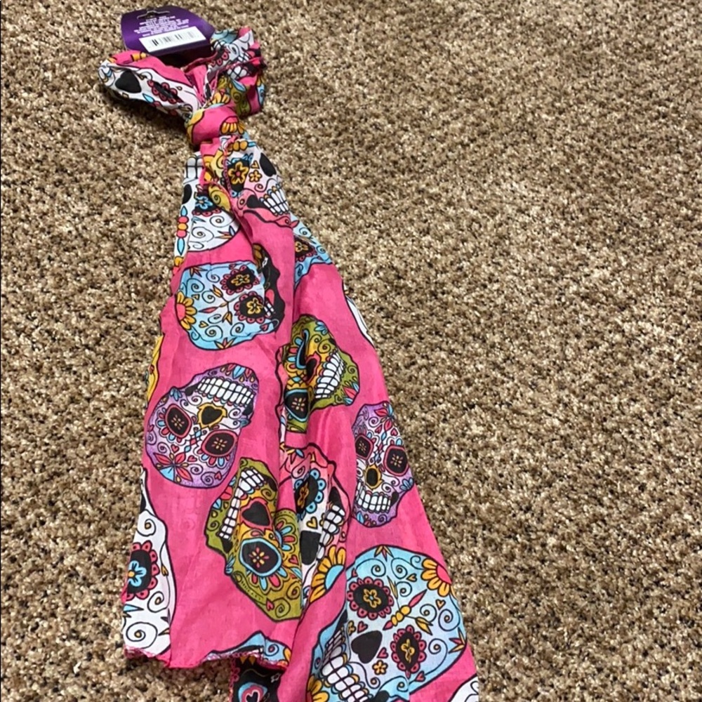 NWT Colorful Sugar skull lightweight scarf hot pink 60”